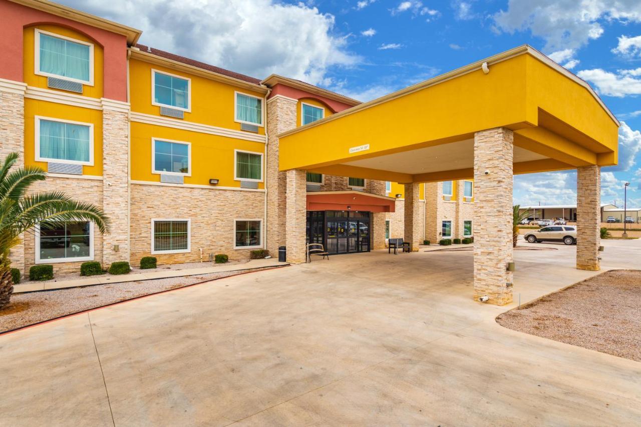 Residency Suites Cotulla Exterior foto